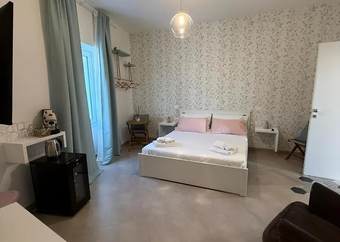 Conte Luxury