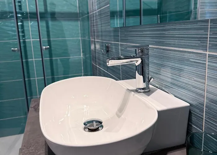 Conte Luxury לינה וארוחת בוקר