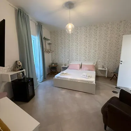 Conte Luxury